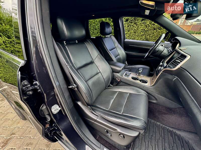 Внедорожник / Кроссовер Jeep Grand Cherokee 2014 в Киеве