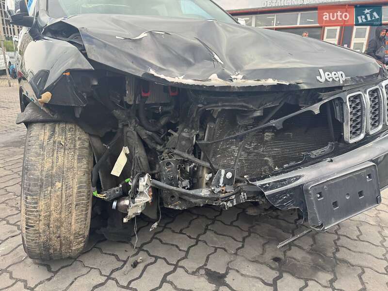 Внедорожник / Кроссовер Jeep Grand Cherokee 2020 в Львове