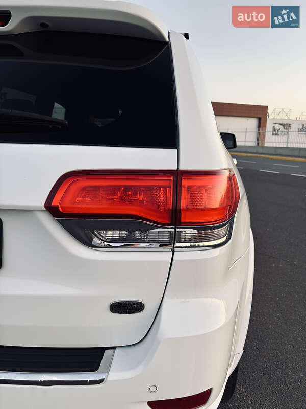 Внедорожник / Кроссовер Jeep Grand Cherokee 2014 в Одессе