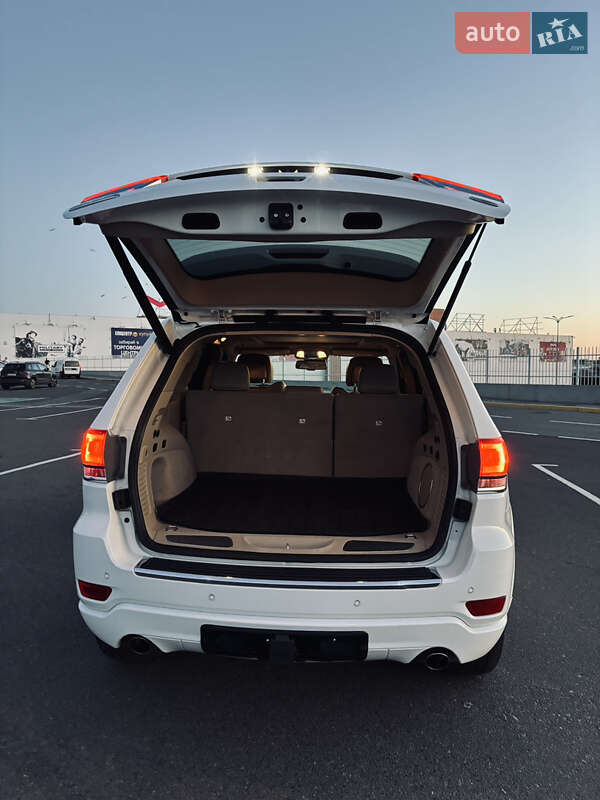 Внедорожник / Кроссовер Jeep Grand Cherokee 2014 в Одессе