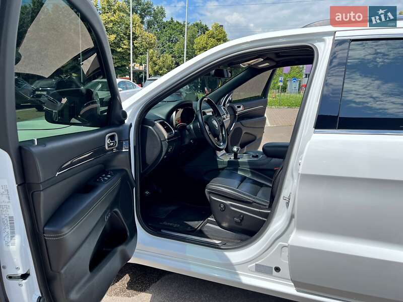 Внедорожник / Кроссовер Jeep Grand Cherokee 2014 в Чернигове фото 12 Внедорожник / Кроссовер Jeep Grand Cherokee 2014 в Чернигове