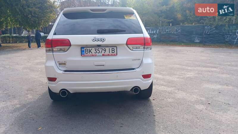 Внедорожник / Кроссовер Jeep Grand Cherokee 2015 в Полтаве