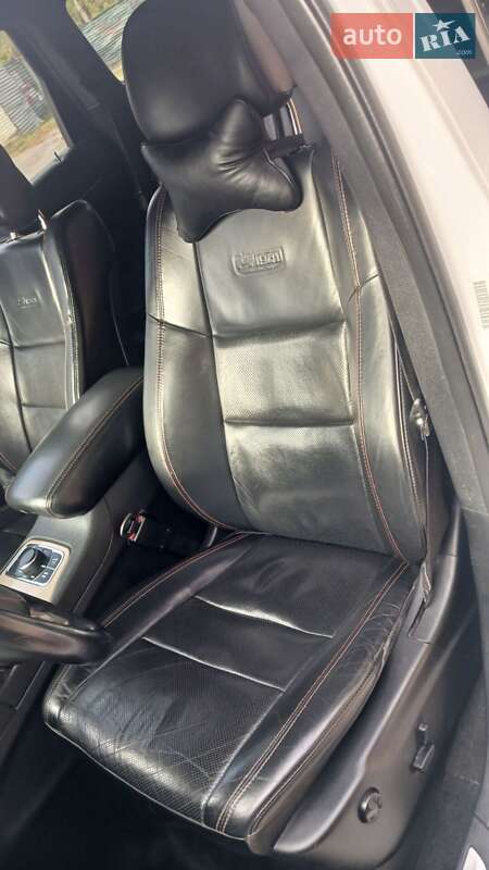 Внедорожник / Кроссовер Jeep Grand Cherokee 2015 в Полтаве