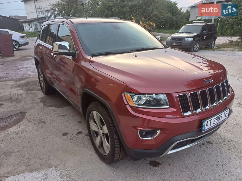 Внедорожник / Кроссовер Jeep Grand Cherokee 2015 в Ивано-Франковске