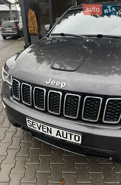 Внедорожник / Кроссовер Jeep Grand Cherokee 2019 в 