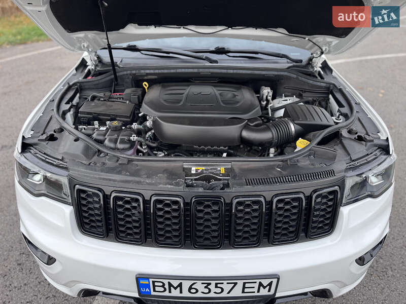 Внедорожник / Кроссовер Jeep Grand Cherokee 2021 в Ромнах