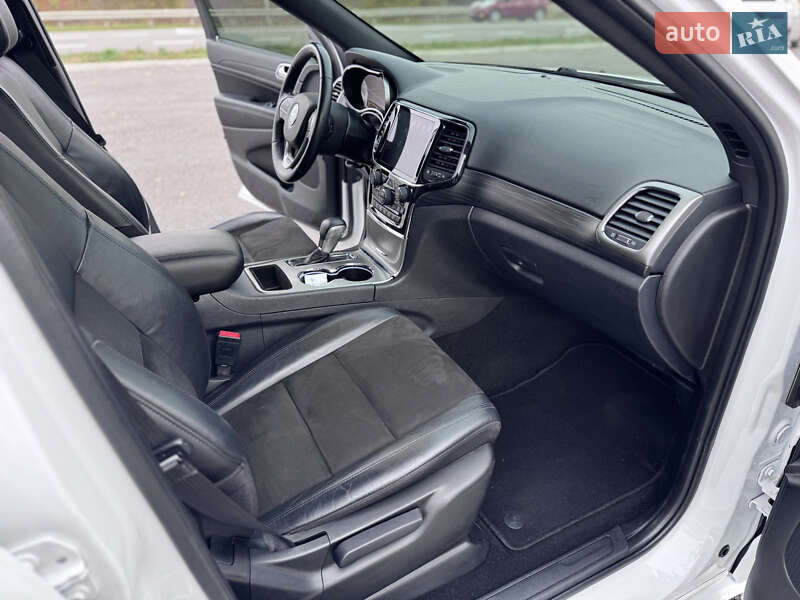 Внедорожник / Кроссовер Jeep Grand Cherokee 2021 в Ромнах