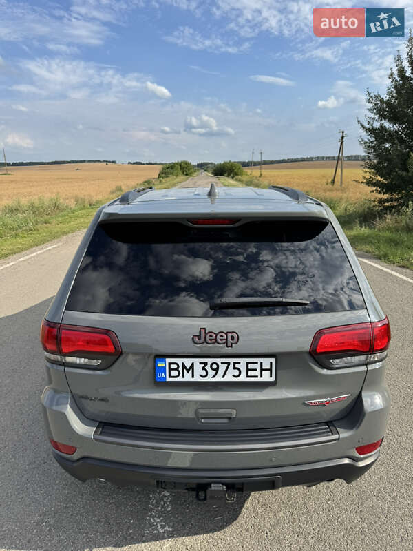 Внедорожник / Кроссовер Jeep Grand Cherokee 2020 в Киеве