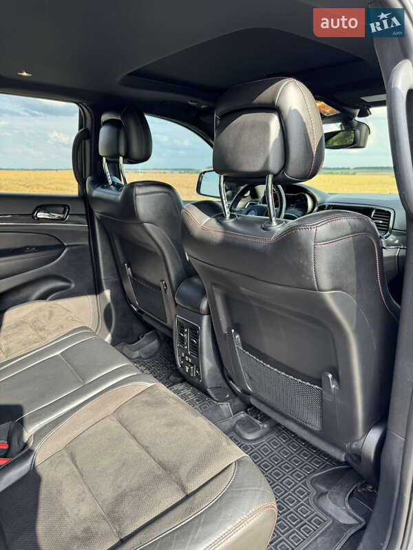 Внедорожник / Кроссовер Jeep Grand Cherokee 2020 в Киеве