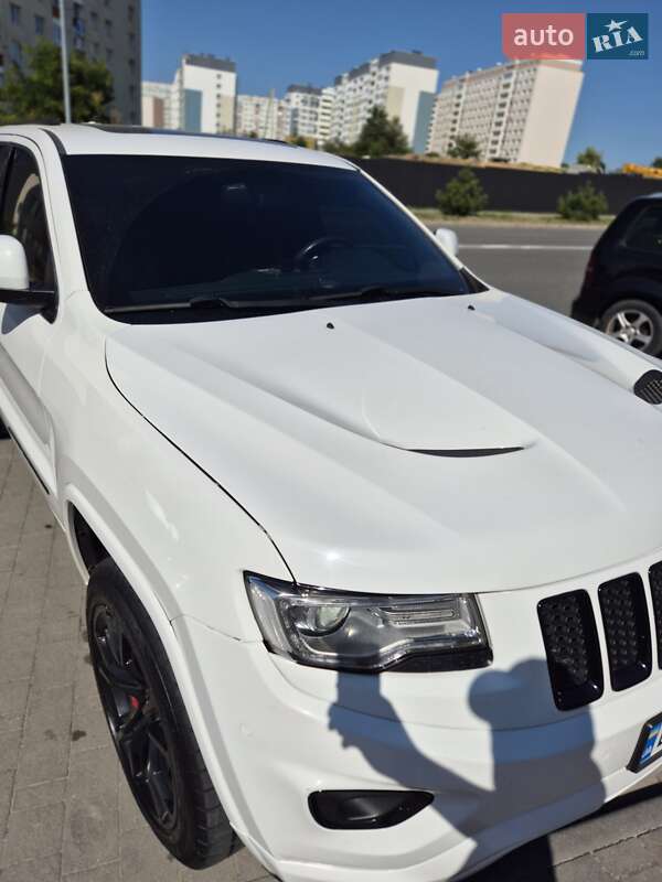 Внедорожник / Кроссовер Jeep Grand Cherokee 2015 в Хмельницком