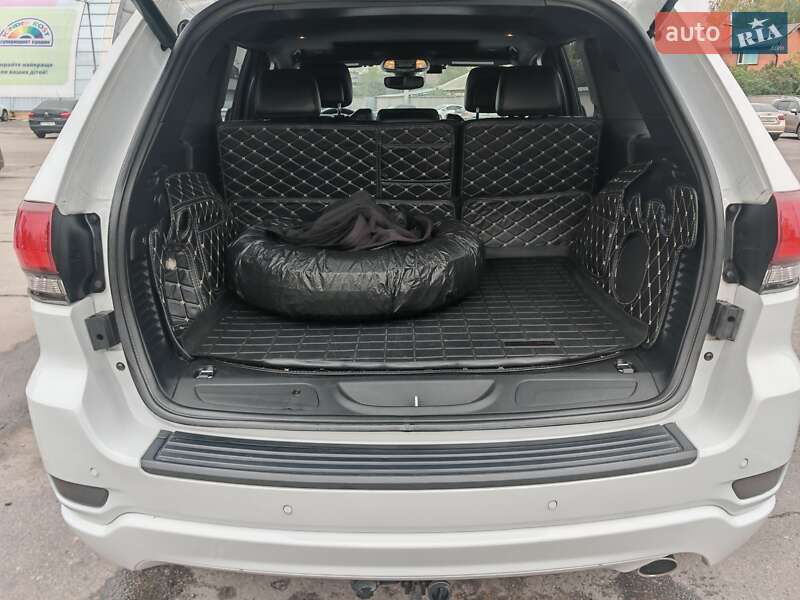 Внедорожник / Кроссовер Jeep Grand Cherokee 2018 в Харькове