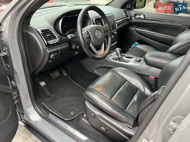 Внедорожник / Кроссовер Jeep Grand Cherokee 2019 в Черкассах фото 8 Внедорожник / Кроссовер Jeep Grand Cherokee 2019 в Черкассах