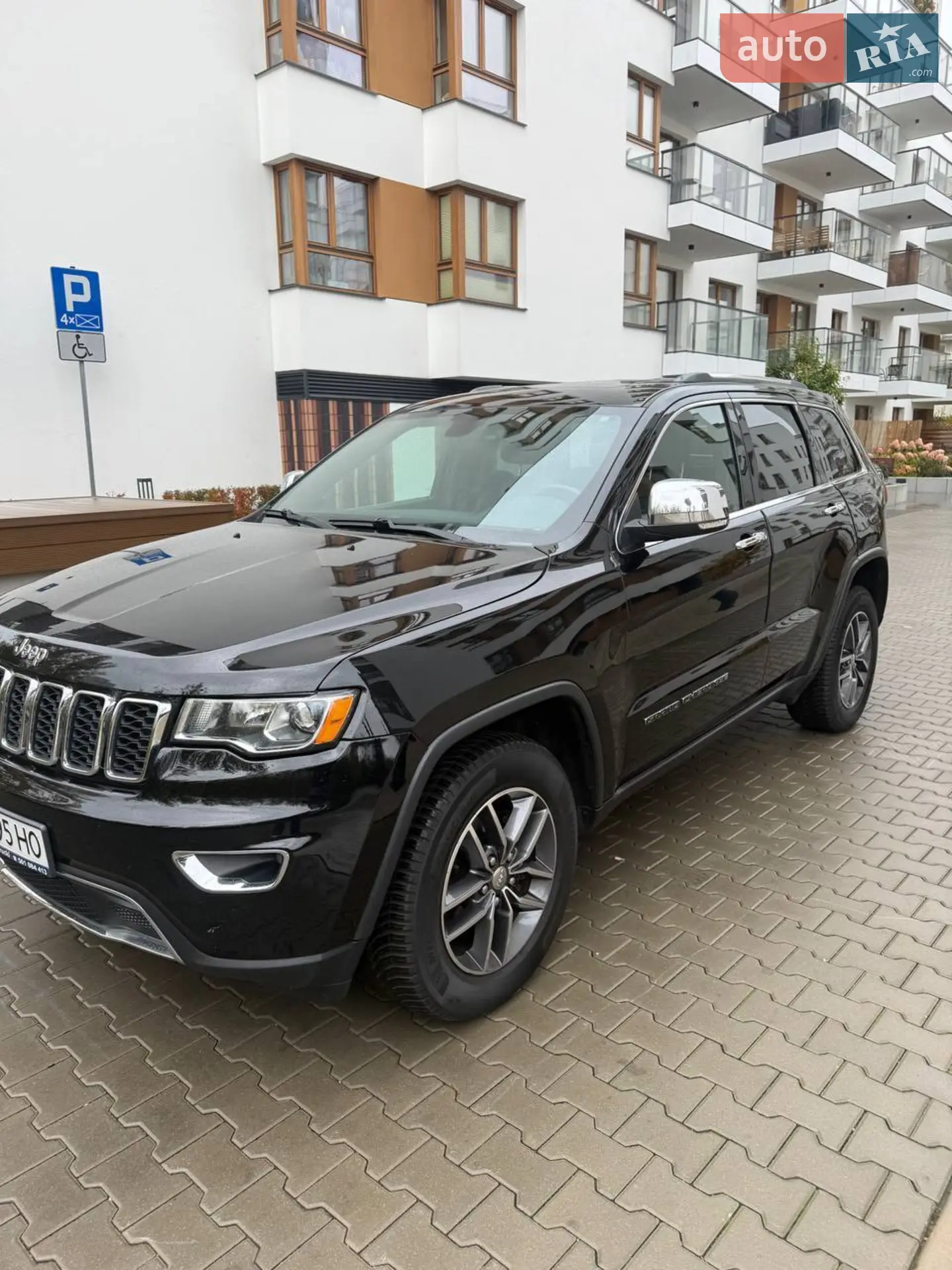 2017 Jeep Grand Cherokee - мініатюра 3