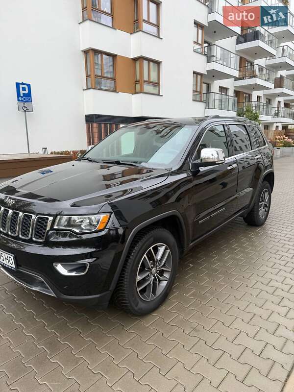 Внедорожник / Кроссовер Jeep Grand Cherokee 2017 в Виннице