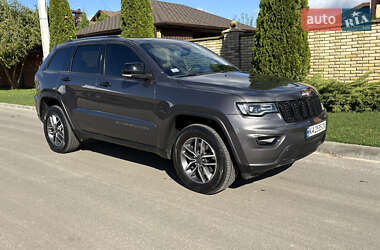 Внедорожник / Кроссовер Jeep Grand Cherokee 2021 в 
