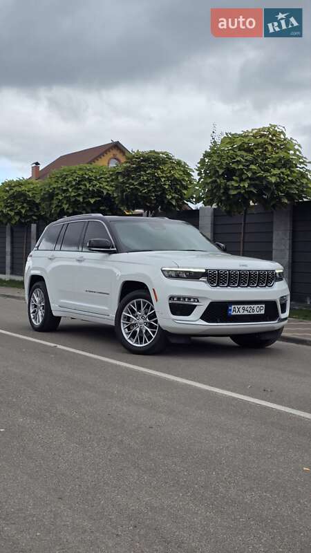 Внедорожник / Кроссовер Jeep Grand Cherokee 2022 в Киеве фото 4 Внедорожник / Кроссовер Jeep Grand Cherokee 2022 в Киеве
