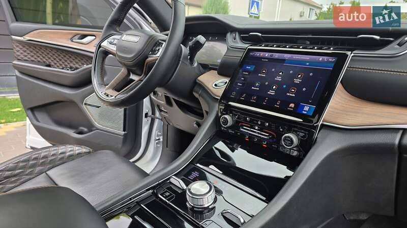 Внедорожник / Кроссовер Jeep Grand Cherokee 2022 в Киеве фото 25 Внедорожник / Кроссовер Jeep Grand Cherokee 2022 в Киеве