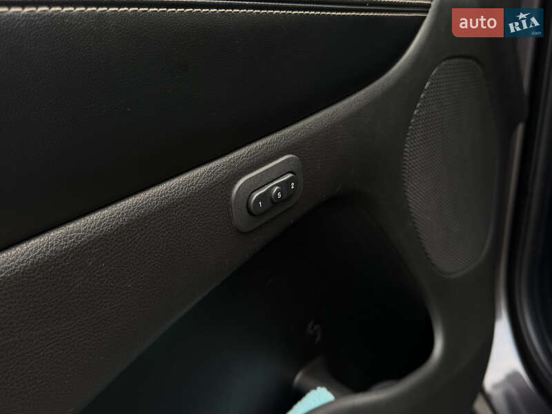 Позашляховик / Кросовер Jeep Grand Cherokee 2015 в Києві фото 19 Позашляховик / Кросовер Jeep Grand Cherokee 2015 в Києві