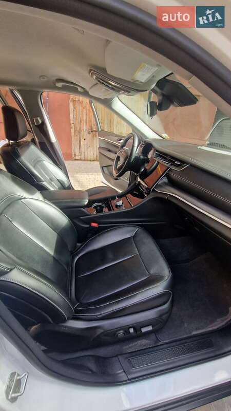 Внедорожник / Кроссовер Jeep Grand Cherokee 2022 в Виннице