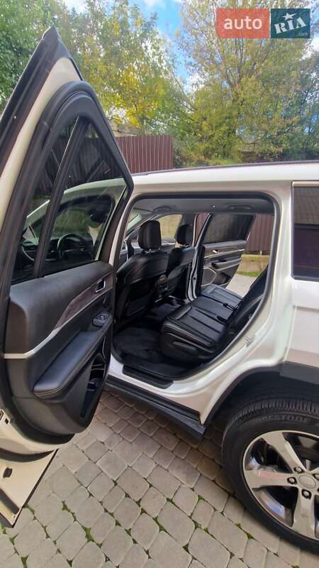 Внедорожник / Кроссовер Jeep Grand Cherokee 2022 в Виннице