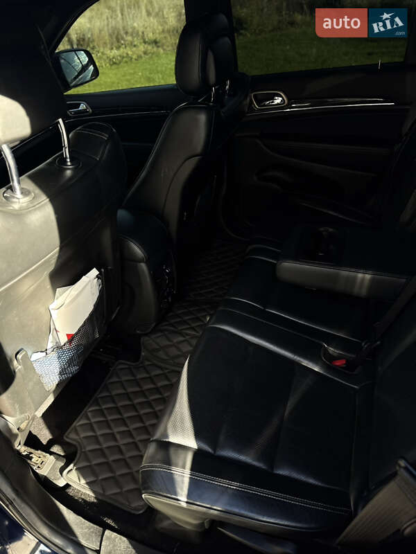 Внедорожник / Кроссовер Jeep Grand Cherokee 2014 в Гайсине