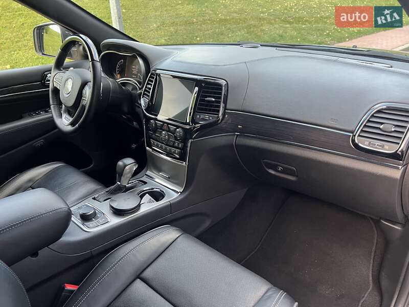 Внедорожник / Кроссовер Jeep Grand Cherokee 2021 в Киеве фото 20 Внедорожник / Кроссовер Jeep Grand Cherokee 2021 в Киеве