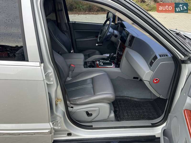 Внедорожник / Кроссовер Jeep Grand Cherokee 2006 в Дрогобыче фото 14 Внедорожник / Кроссовер Jeep Grand Cherokee 2006 в Дрогобыче