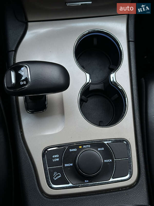 Внедорожник / Кроссовер Jeep Grand Cherokee 2014 в Ровно фото 30 Внедорожник / Кроссовер Jeep Grand Cherokee 2014 в Ровно