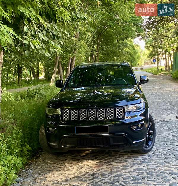Внедорожник / Кроссовер Jeep Grand Cherokee 2018 в Киеве фото 6 Внедорожник / Кроссовер Jeep Grand Cherokee 2018 в Киеве