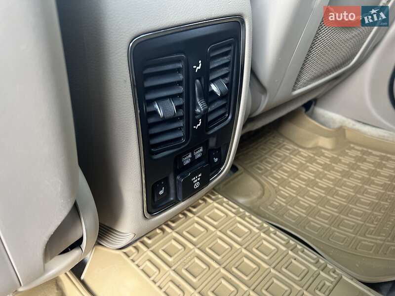 Внедорожник / Кроссовер Jeep Grand Cherokee 2017 в Харькове