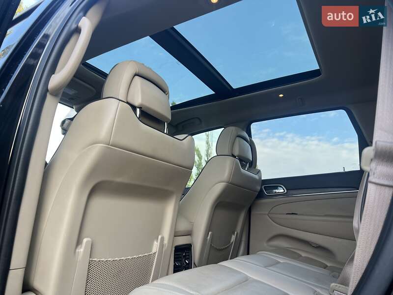 Внедорожник / Кроссовер Jeep Grand Cherokee 2017 в Харькове