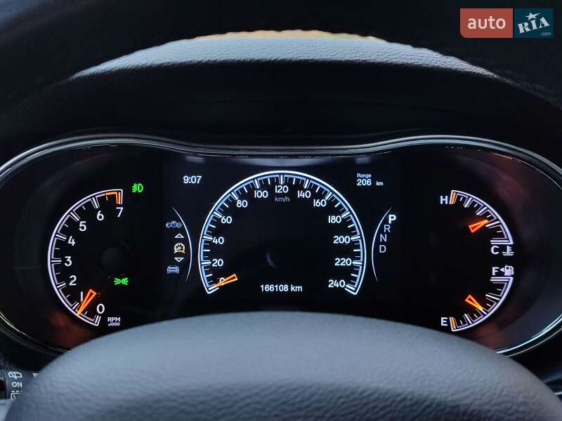 Внедорожник / Кроссовер Jeep Grand Cherokee 2019 в Виннице