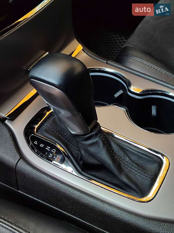 Внедорожник / Кроссовер Jeep Grand Cherokee 2019 в Виннице