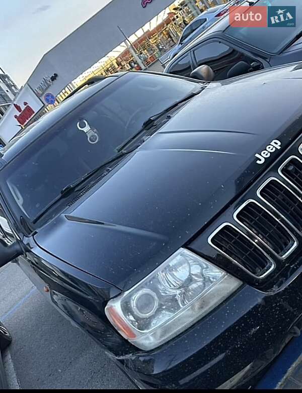 Позашляховик / Кросовер Jeep Grand Cherokee 2002 в Дніпрі фото Позашляховик / Кросовер Jeep Grand Cherokee 2002 в Дніпрі