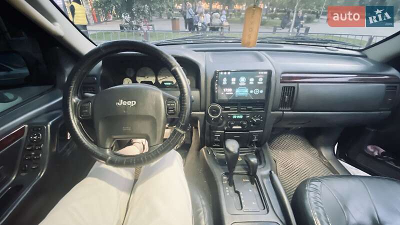 Позашляховик / Кросовер Jeep Grand Cherokee 2002 в Дніпрі фото 2 Позашляховик / Кросовер Jeep Grand Cherokee 2002 в Дніпрі