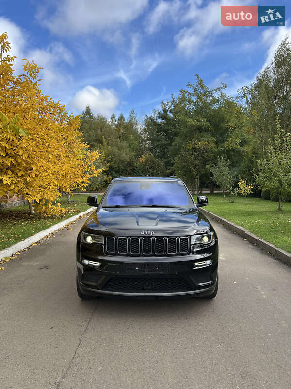 Внедорожник / Кроссовер Jeep Grand Cherokee 2018 в Ровно