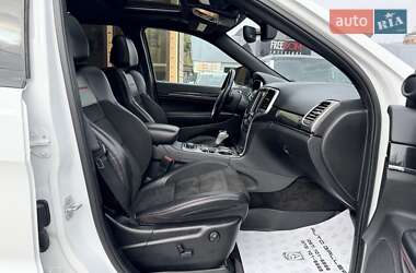 Внедорожник / Кроссовер Jeep Grand Cherokee 2018 в 