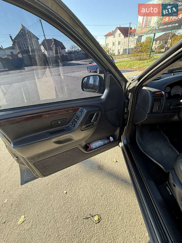 Позашляховик / Кросовер Jeep Grand Cherokee 2004 в Кам'янець-Подільському фото 14 Позашляховик / Кросовер Jeep Grand Cherokee 2004 в Кам'янець-Подільському