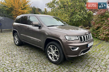 Позашляховик / Кросовер Jeep Grand Cherokee 2021 в Києві