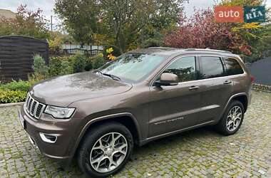 Внедорожник / Кроссовер Jeep Grand Cherokee 2021 в 