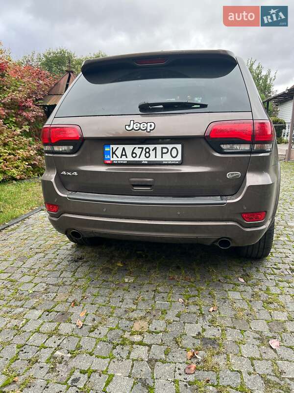 Внедорожник / Кроссовер Jeep Grand Cherokee 2021 в Киеве