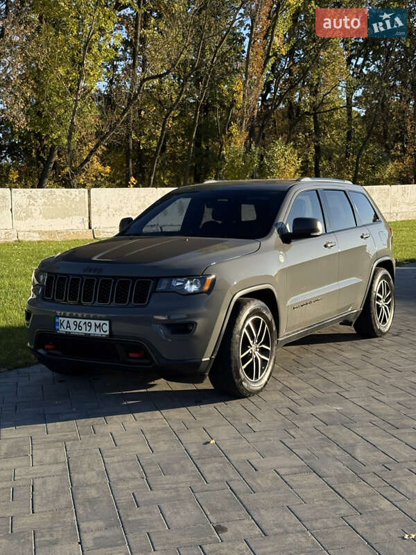 Позашляховик / Кросовер Jeep Grand Cherokee 2020 в Луцьку
