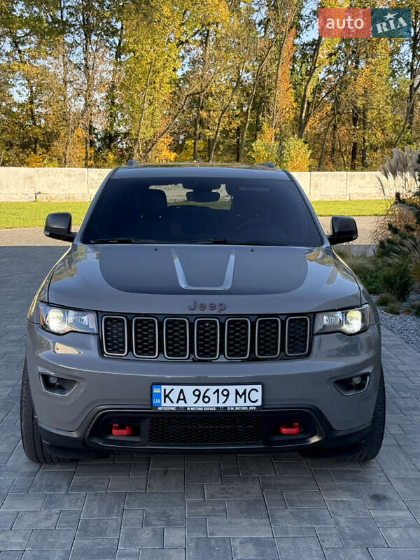 Позашляховик / Кросовер Jeep Grand Cherokee 2020 в Луцьку
