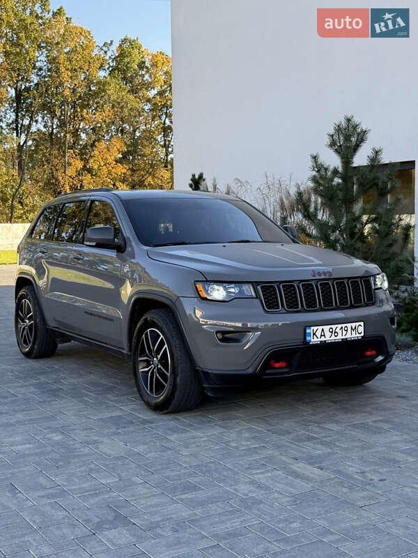 Позашляховик / Кросовер Jeep Grand Cherokee 2020 в Луцьку