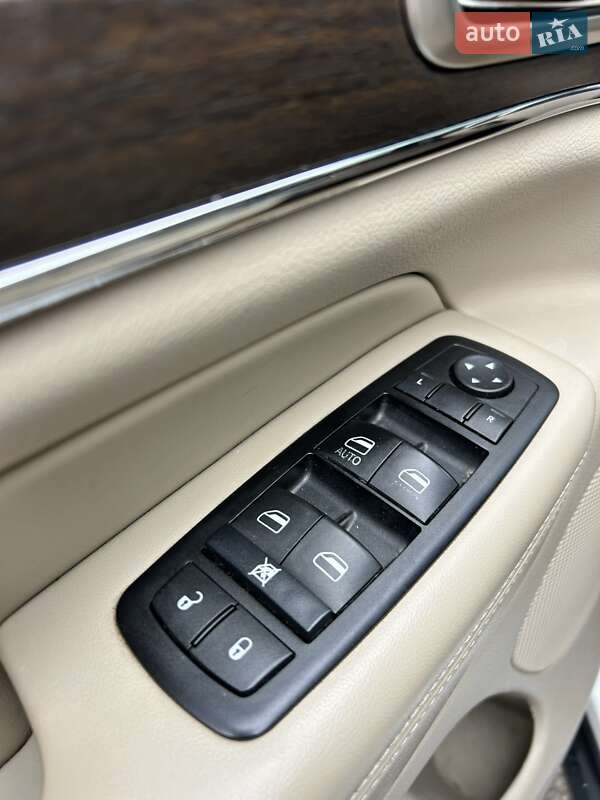 Позашляховик / Кросовер Jeep Grand Cherokee 2015 в Сумах фото 30 Позашляховик / Кросовер Jeep Grand Cherokee 2015 в Сумах