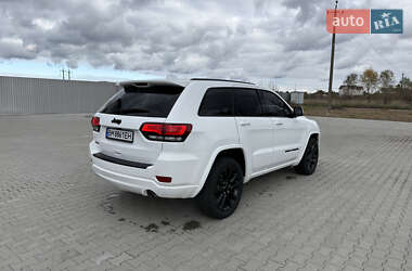 Позашляховик / Кросовер Jeep Grand Cherokee 2017 в Києві