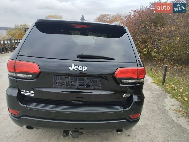 Внедорожник / Кроссовер Jeep Grand Cherokee 2017 в Днепре фото 9 Внедорожник / Кроссовер Jeep Grand Cherokee 2017 в Днепре