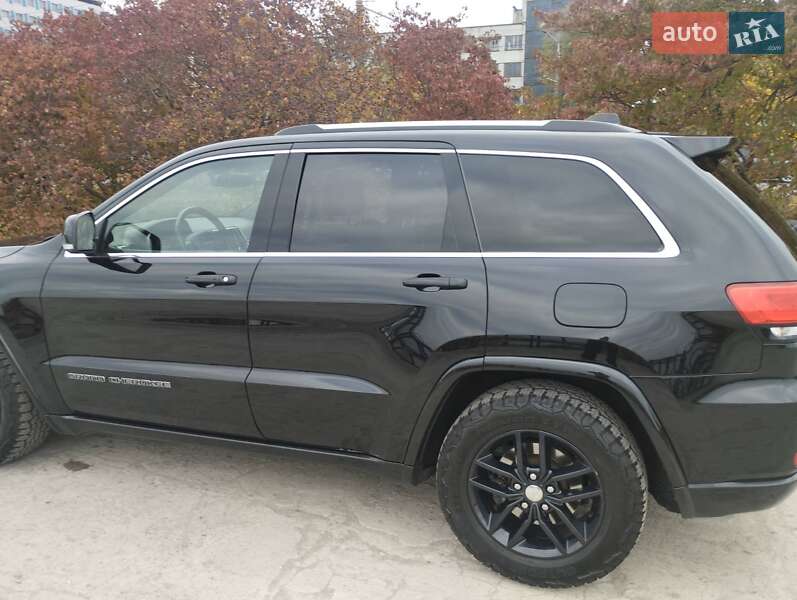 Внедорожник / Кроссовер Jeep Grand Cherokee 2017 в Днепре фото 7 Внедорожник / Кроссовер Jeep Grand Cherokee 2017 в Днепре