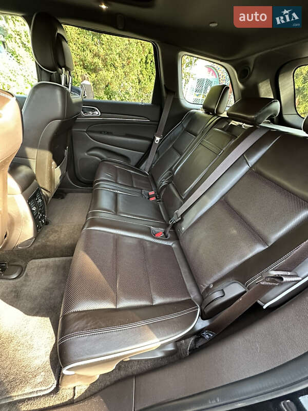 Внедорожник / Кроссовер Jeep Grand Cherokee 2018 в Черновцах фото 28 Внедорожник / Кроссовер Jeep Grand Cherokee 2018 в Черновцах