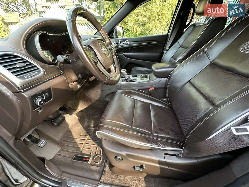 Внедорожник / Кроссовер Jeep Grand Cherokee 2018 в Черновцах фото 31 Внедорожник / Кроссовер Jeep Grand Cherokee 2018 в Черновцах